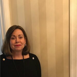 Meet your Posher, Lynda